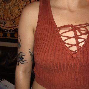 Maroon crop top